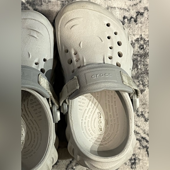 CROCS Kids' Light Gray Sandals - Picture 3 of 5